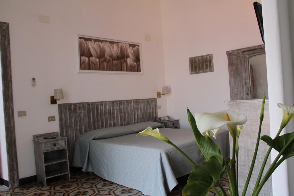 Hotel Belvedere E Tre Re Capri Exterior foto